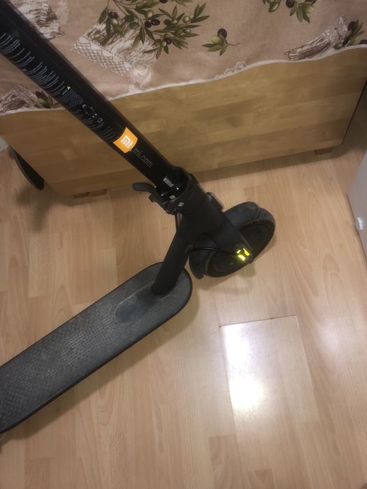 Trotinete Elétrica Xiaomi Mi Electric Scooter
