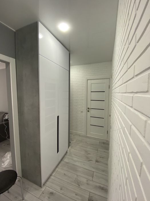 Квартира  3 кімнатна Херсон