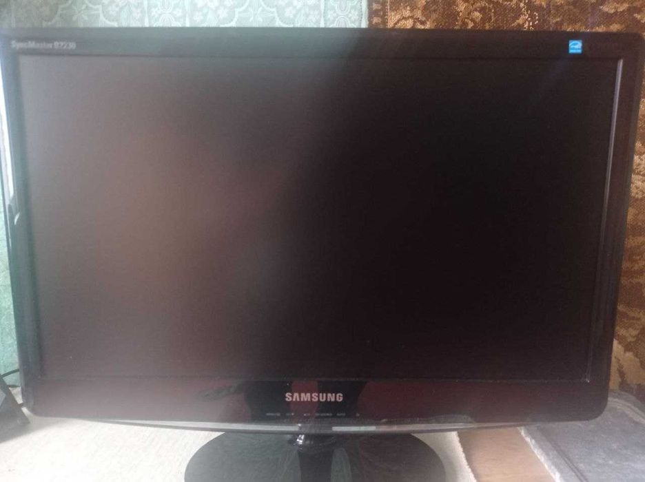 Монитор Samsung  B2230