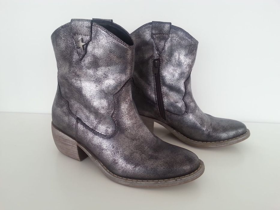 Buty botki kowbojki srebrne w rozmiarze 36