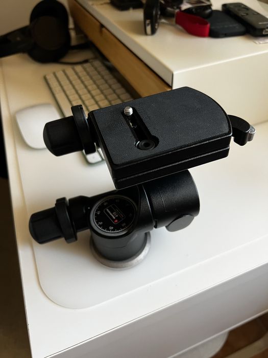 Cabeça de Tripé Manfrotto 410 Junior Geared Head