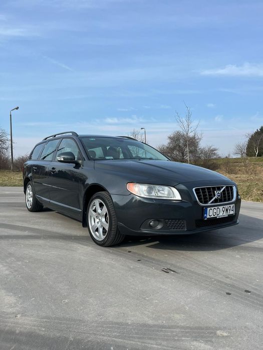 Volvo V70 Volvo v70 III kombi 2.0F 145 km LPG 2009r.