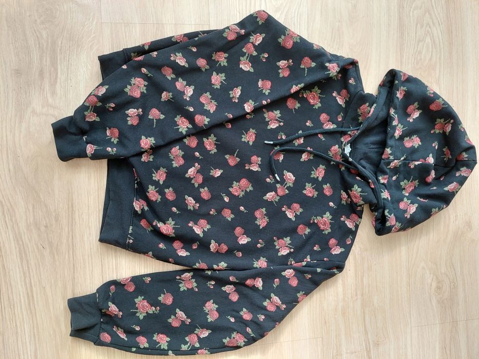 Bluza w różyczki 34