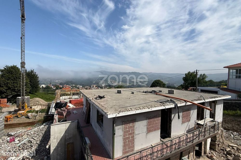 Apartamento T1 Sub-Resende, Paredes de Coura, Viana do Castelo