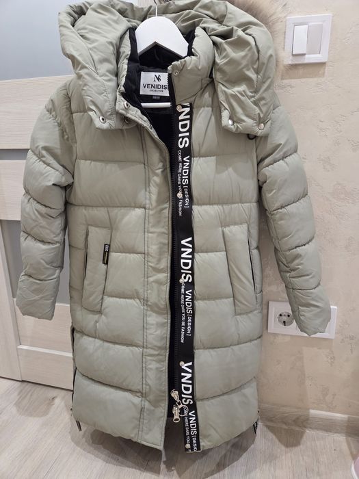 Нова зимова куртка 128-134