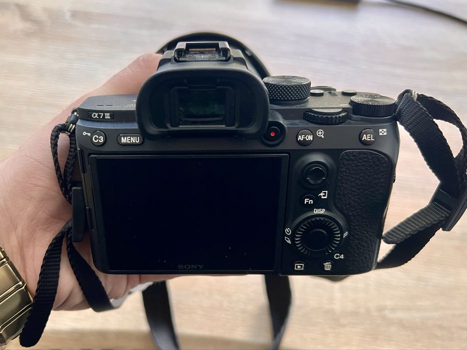 PACK - Sony A7III + Samyang 24-70 + Flash Godox TT685IIS + Mochila K&F