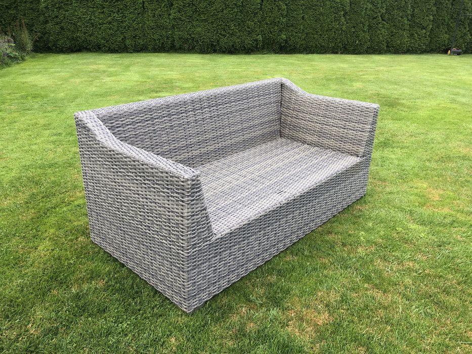 Sofa ratanowa trzy osobowa