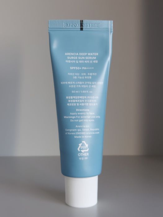 Krem z filtrem Arencia Deep Water Surge Sun Serum SPF50+