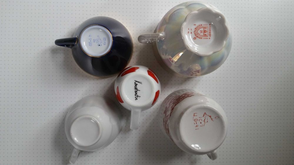 Чашки разные фарфор