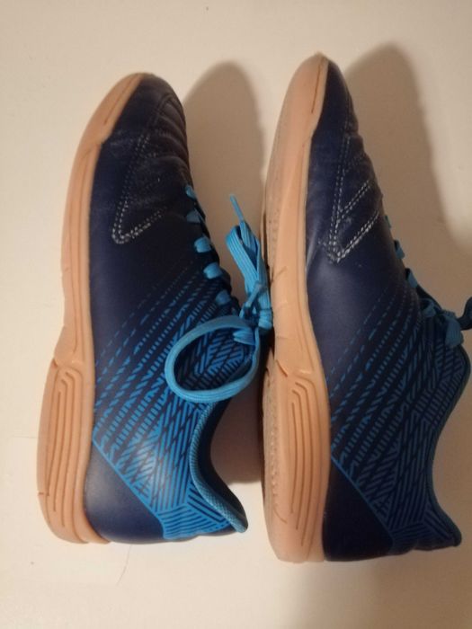 Sprzedam buty do squasha