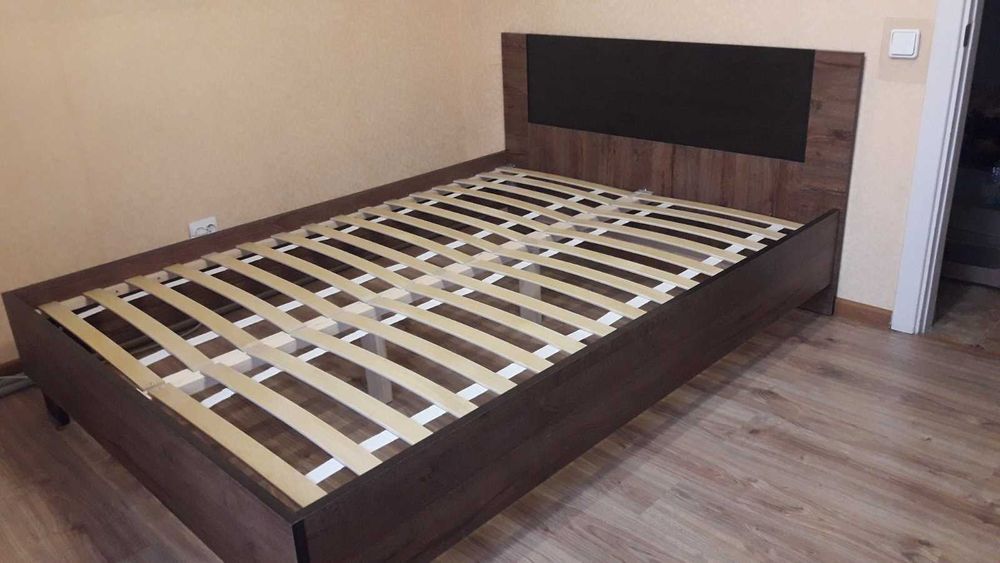 Зі складу  Ліжко Вероніка 140 +вклад  дуб самоа венге