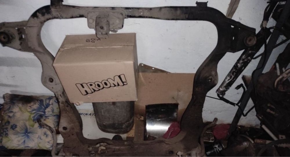 Двері,ручки,скло та інше на «Форд мондео 1»,95р.,1.8Б(універсал)