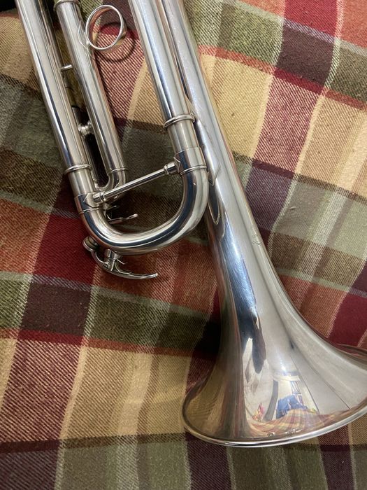 Trompete yamaha 6335