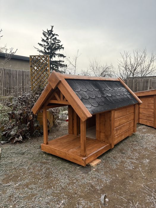 Buda dla psa ocieplana