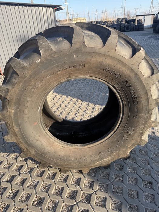 600/65r28 Firestone Maxi Traction