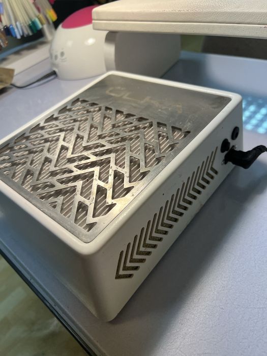 Продам витяжку ulka hendi юлька