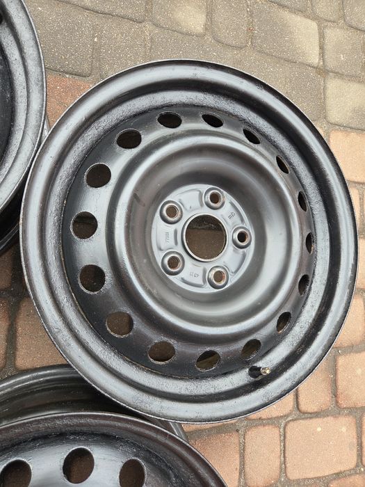 Felgi stalowe 6,5x16  5x114,3   ET45  Toyota Auris Avensis Corolla