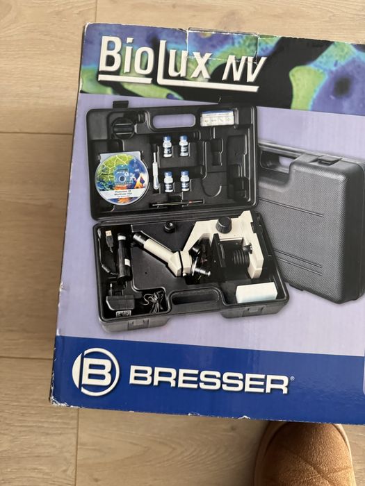 Microscopio Bresser Biolux NV 20x-1280x.