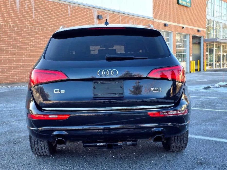 Audi Q5 quattro Premium Plus      2016