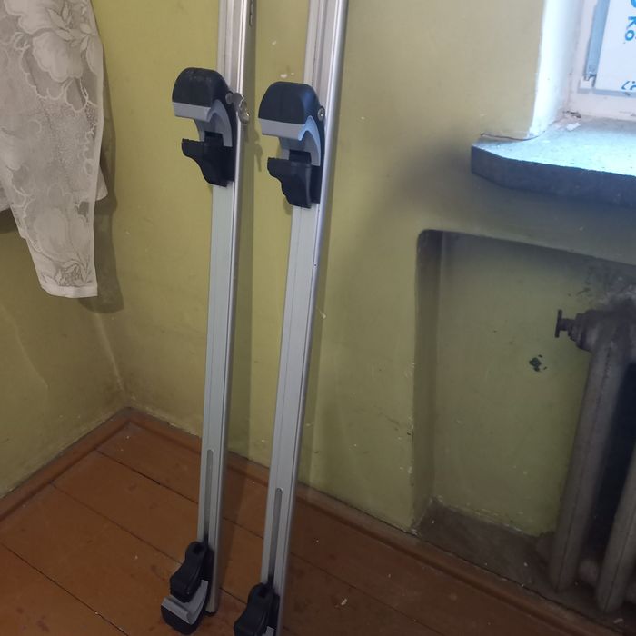 Bagażnik dachowy na relingi