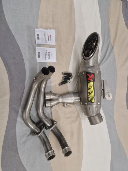 Escape Akrapovic Titanium Yamaha MT07 Tracer 07 XSR 700 R7