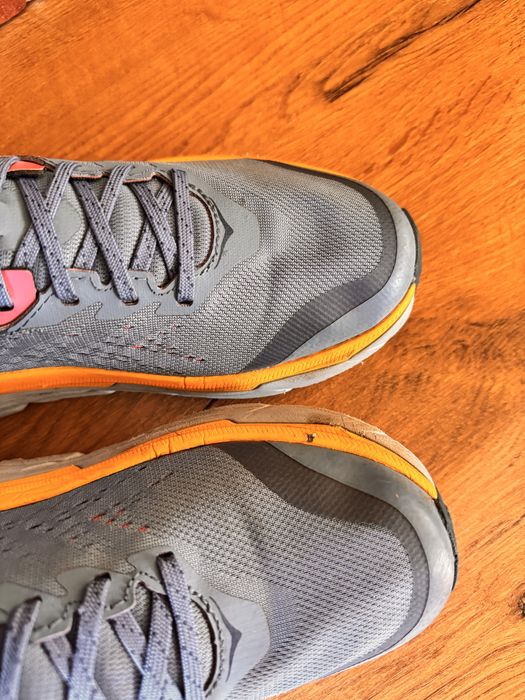 Hoka Challenger ATR 6