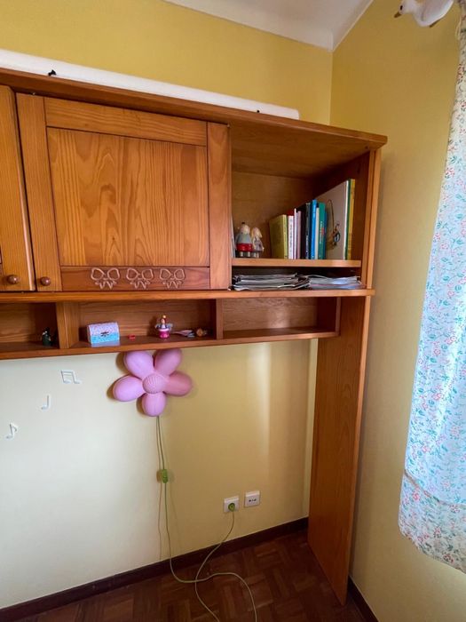 Mobília de quarto de menina / estúdio Lousapinhos linha Metamorphos