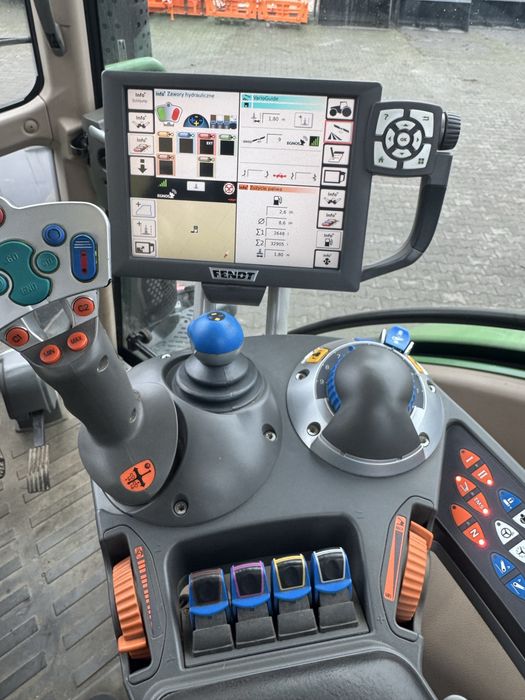 Fendt 724 scr profi plus nie 722 wom rtk vario