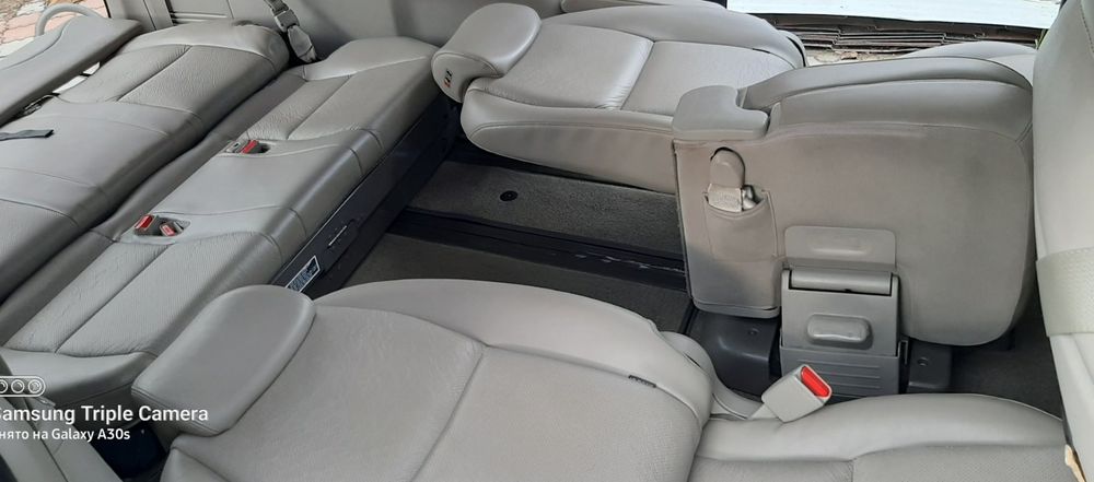 Продам KIA Carnival