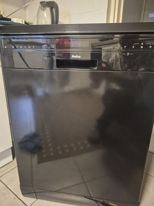 Zmywarka Amica  czarna wolnostojąca