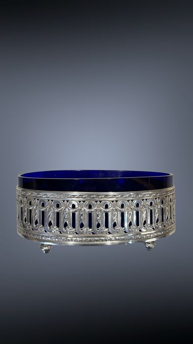 срібна ваза скринька столове срібло скарбничка серебряная серебро