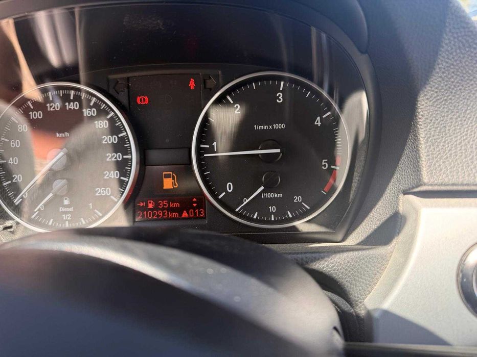 BMW 320d Coupe--