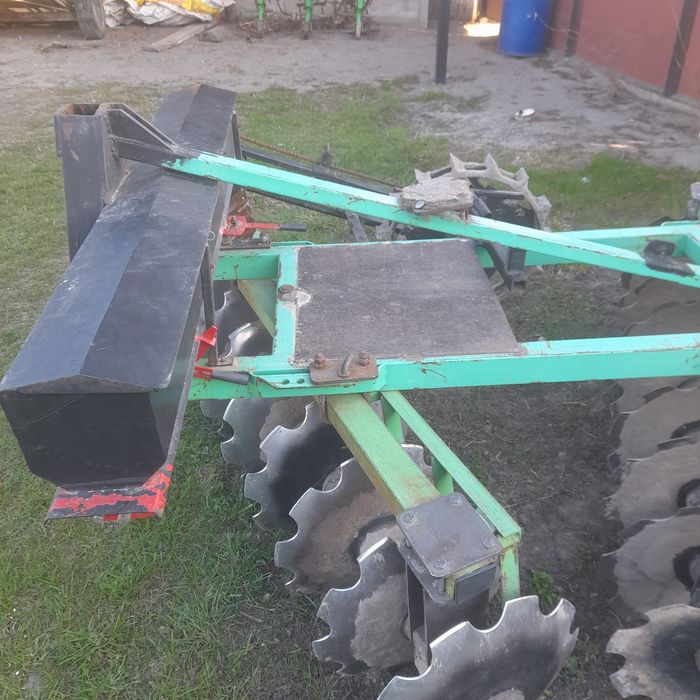 Дискова борона бомет