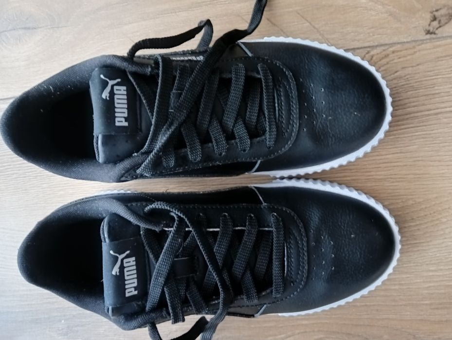 Buty sportowe damskie Puma