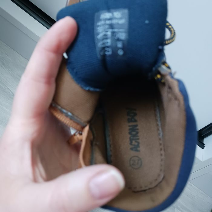 Buty wiosenne trzewiki rozm. 27 / Action boy