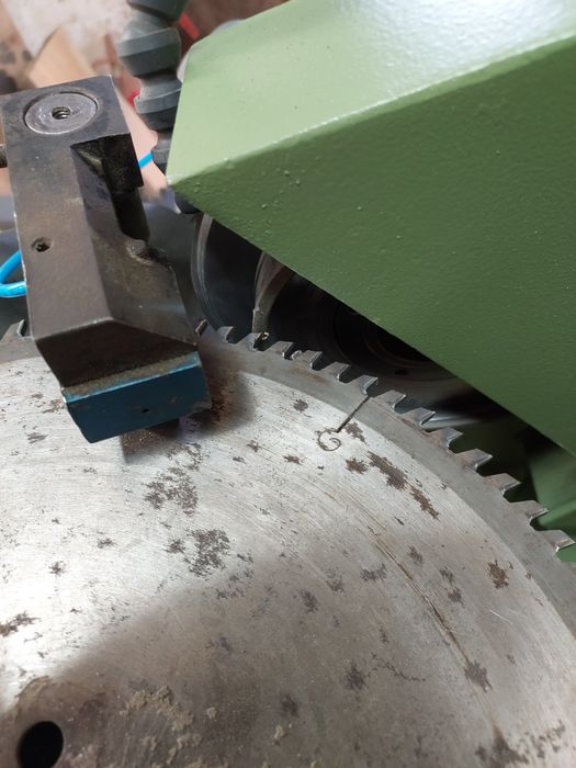 Ostrzałka do pił tarczowych Vollmer automatyczna