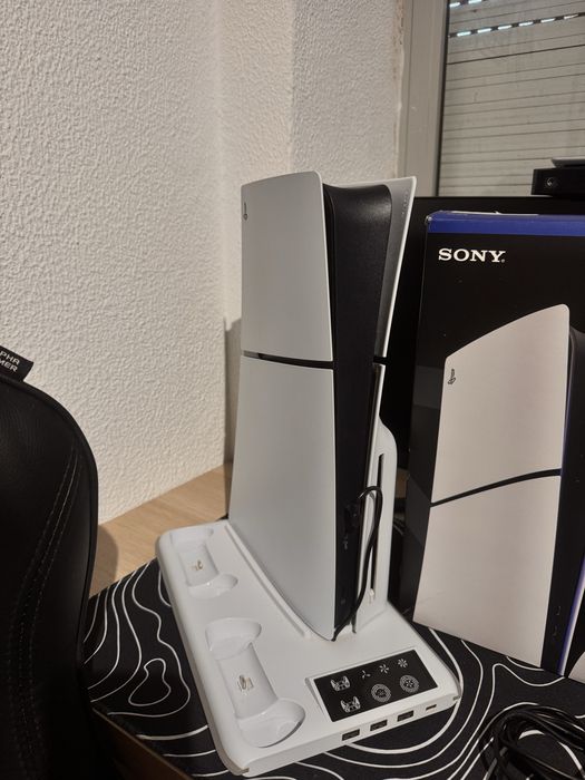 PlayStation 5 Slim Digital + Leitor de Discos + Base OIVO com Carregador (Com Fatura e Garantia)