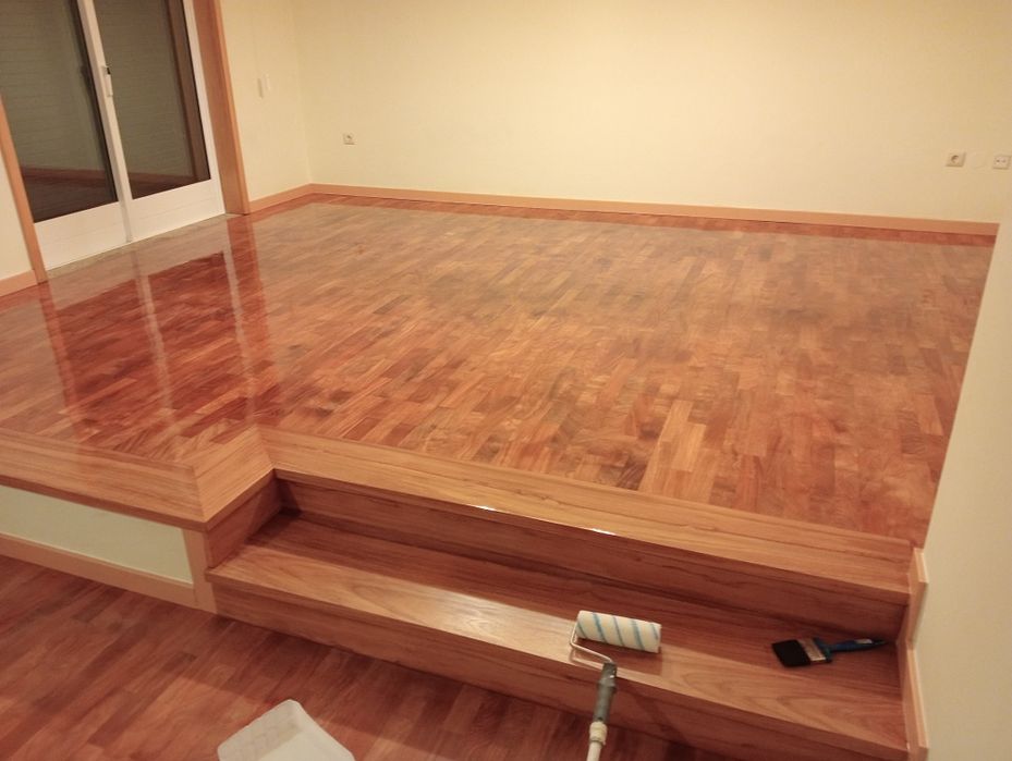 Serviço Taqueiro ( Pavimento de madeira)