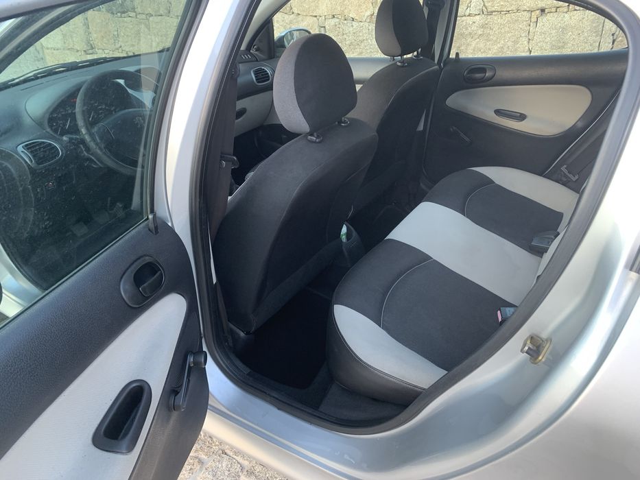 Peugeot 206 1.1 look