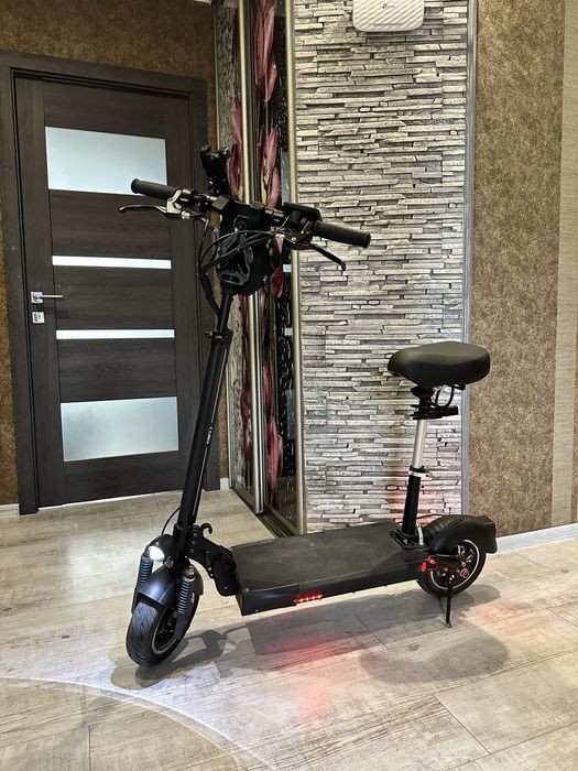 Електросамокат OiO RT-6