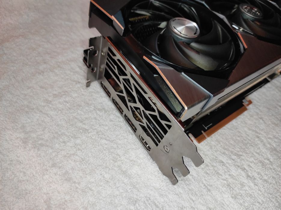 RTX 4090 MSI Suprim X 24GB NVIDIA PCI-Ex GeForce GDDR6X (384bit)