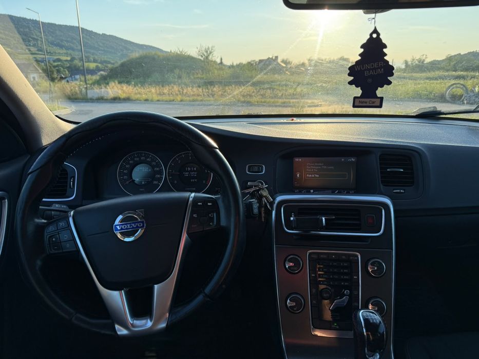 Volvo v60 1,6 diesel