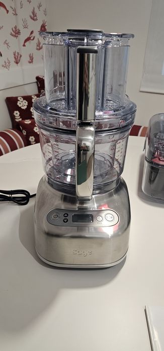 Processador de comida (the paradice 16)