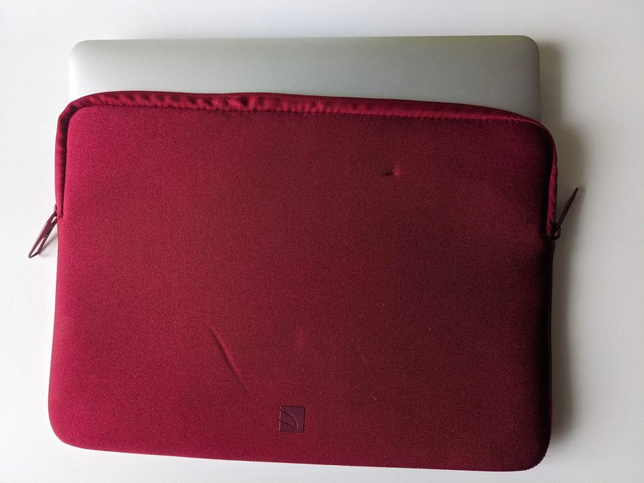 Pokrowiec na MacBook Air 13" Tucano Elements second skin