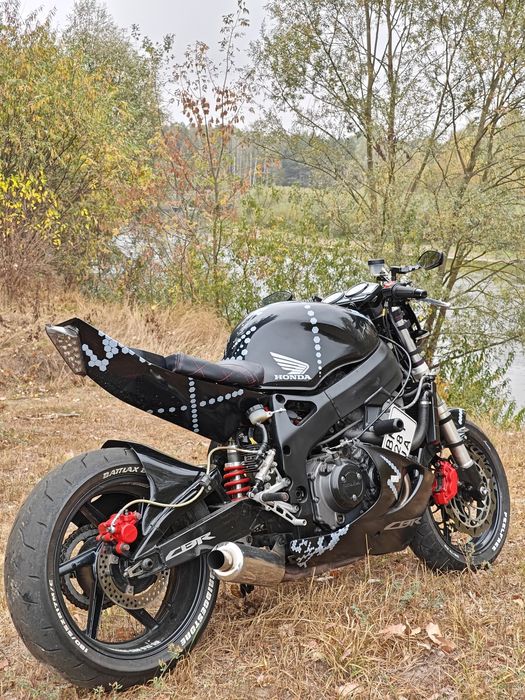 Honda cbr 919 rr