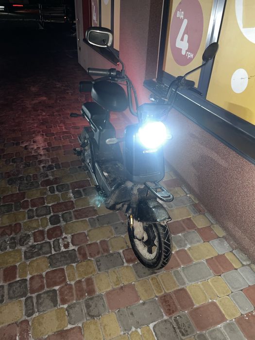 Елеткроскутер Crosser