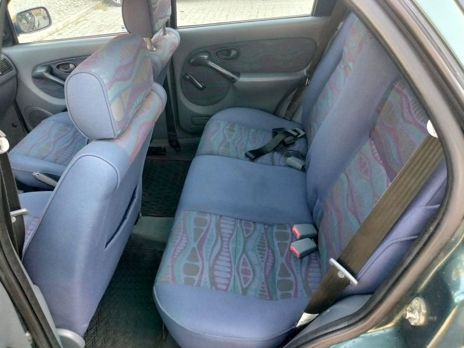 Fiat Palio Weekend 1.2- 110 mil quilómetros