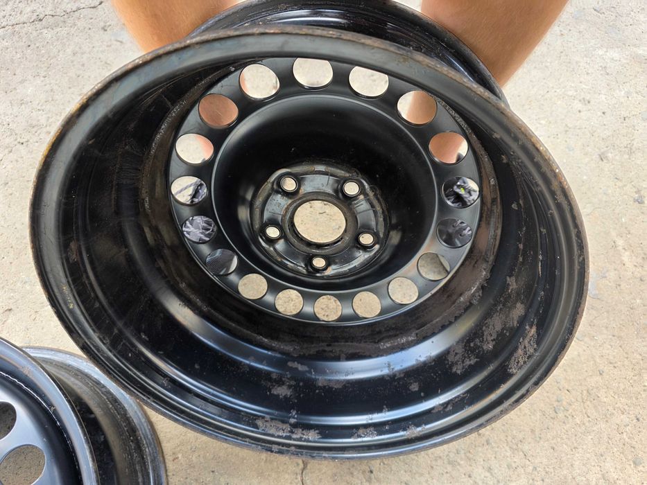 Oryginalne felgi stalowe VW AG 16" 5x112x57,1 ET 48 Golf VII A3 Leon