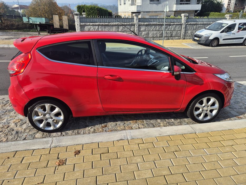 Ford fiesta 1.2i sport