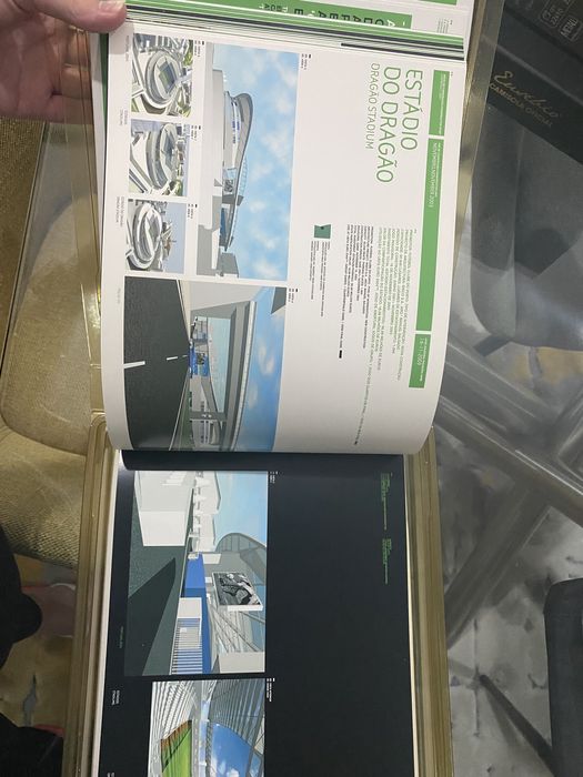 Livro “Portugal 2004: Muito Mais Que Futebol”